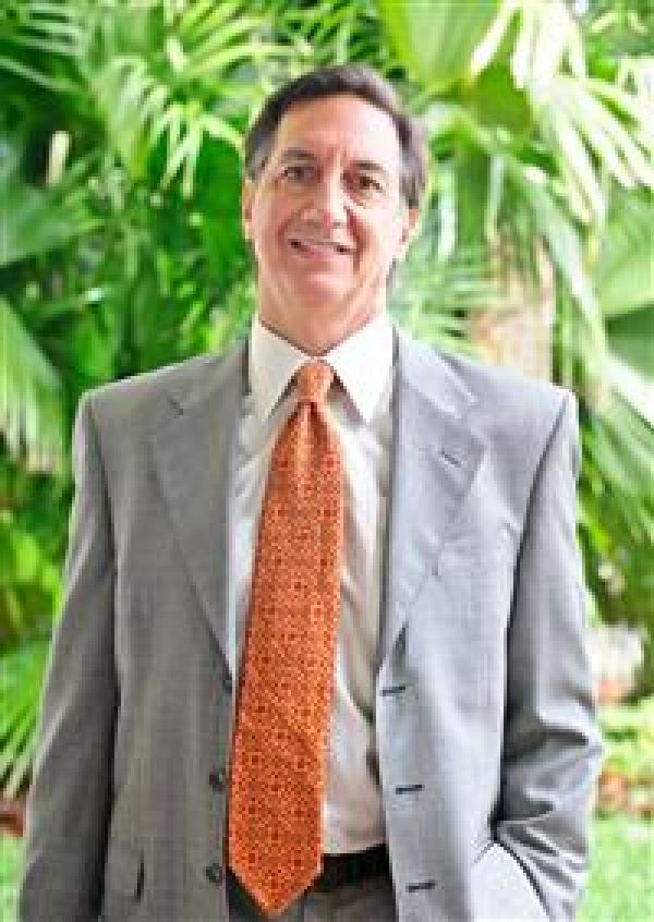 Daniel Poulos
